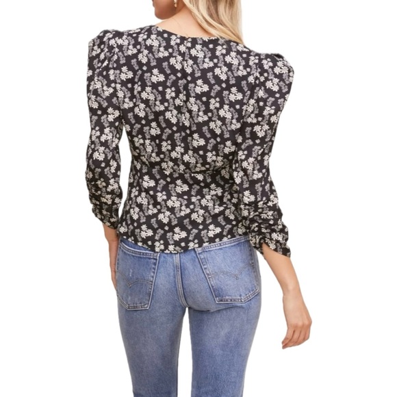 ASTR Ruched Sleeve Ditzy Floral Blouse - Picture 2 of 12